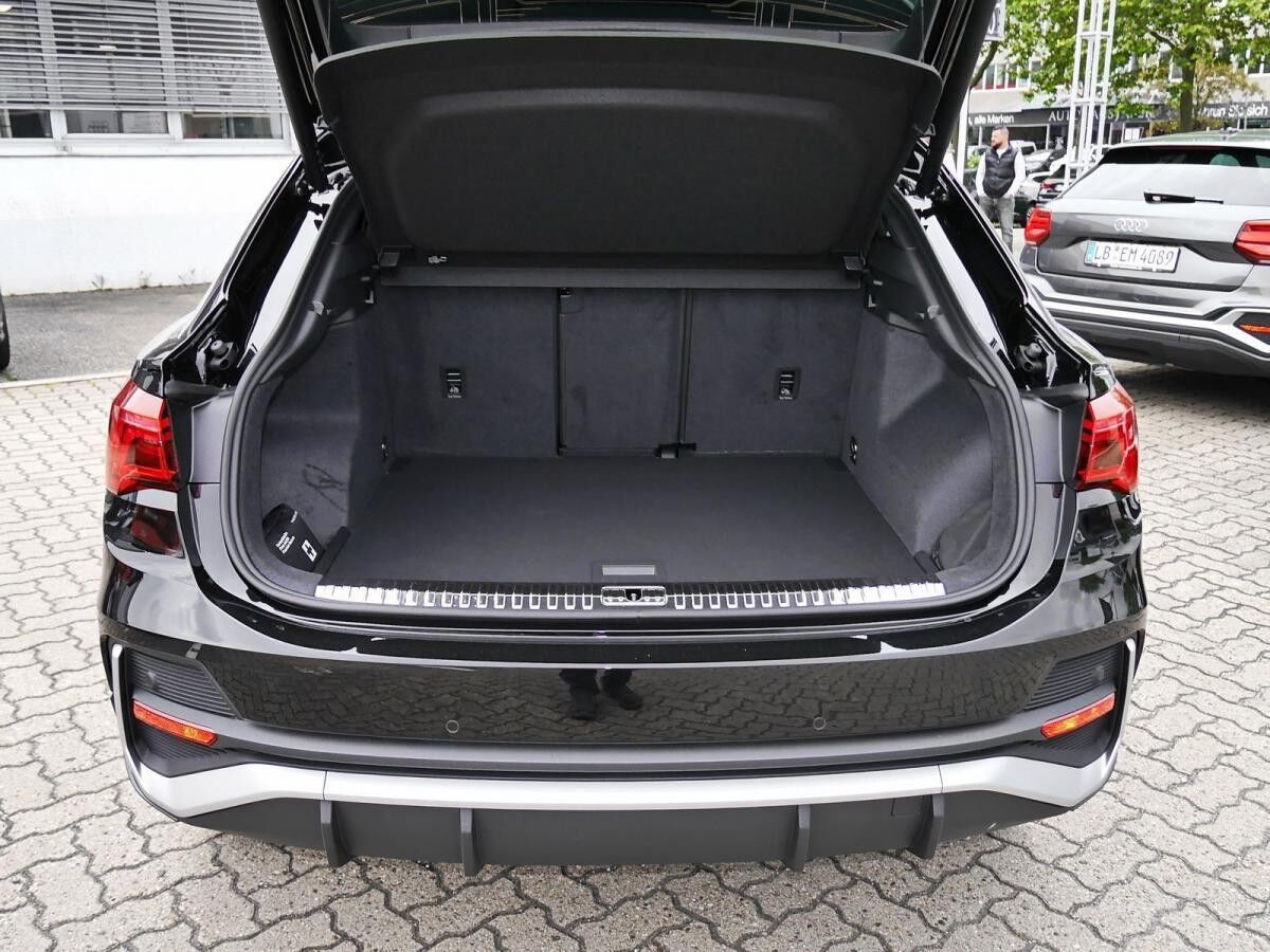 Audi Q3 Sportback 35TDI S-trc S line Matrix Navi