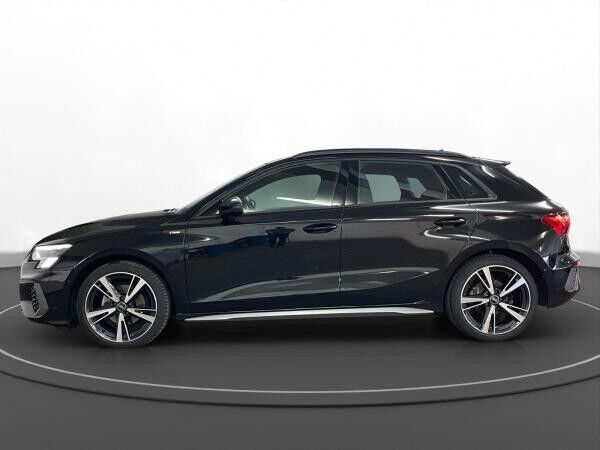 Audi A3 Sportback 35 TDI S line AHK Matrix LM 18" Navi RFK ACC