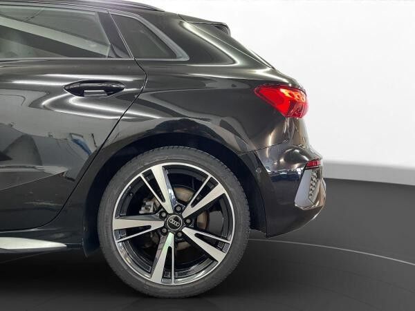 Audi A3 Sportback 35 TDI S line AHK Matrix LM 18" Navi RFK ACC