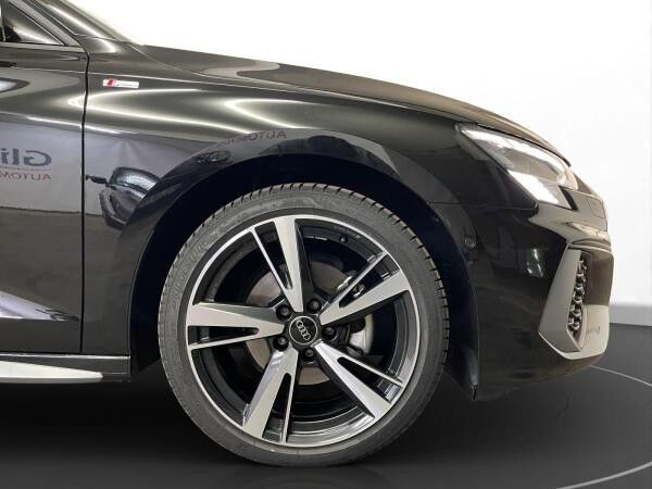 Audi A3 Sportback 35 TDI S line AHK Matrix LM 18" Navi RFK ACC
