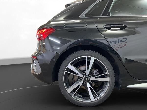 Audi A3 Sportback 35 TDI S line AHK Matrix LM 18" Navi RFK ACC