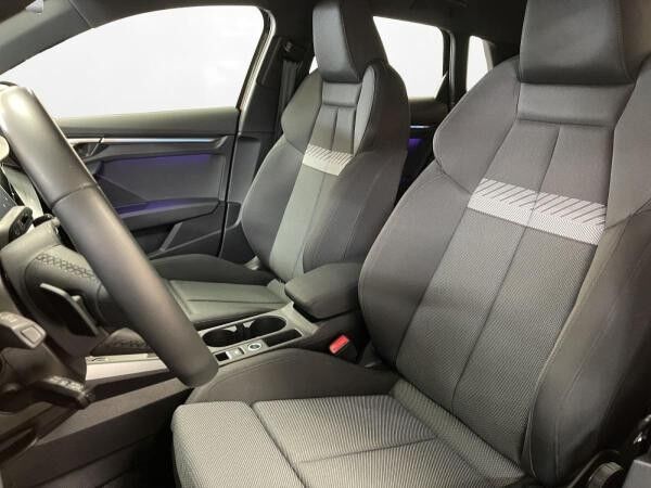 Audi A3 Sportback 35 TDI S line AHK Matrix LM 18" Navi RFK ACC