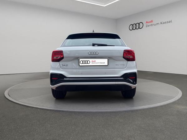 Audi Q2 35 TFSI S line LED virtual Co. Klima Carplay