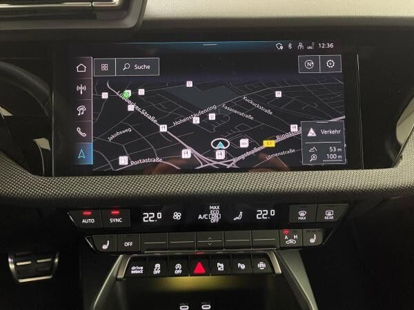 Audi A3 Sportback 35 TDI S line Matrix LM 19" Navi PDC+RFK ACC
