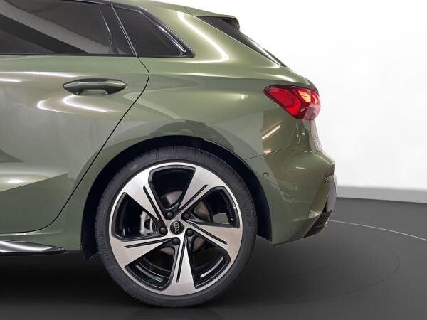 Audi A3 Sportback 35 TDI S line Matrix LM 19" Navi PDC+RFK ACC