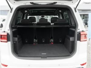 Volkswagen Touran 2,0 TDI DSG R-Line ACC LED AHK Navi R-Kamera Alu