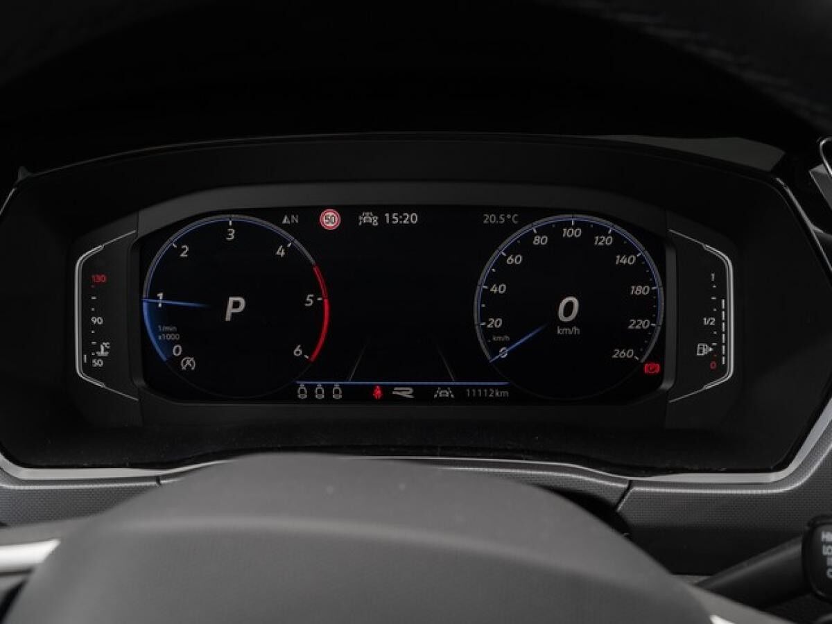 Volkswagen Touran 2,0 TDI DSG R-Line ACC LED AHK Navi R-Kamera Alu