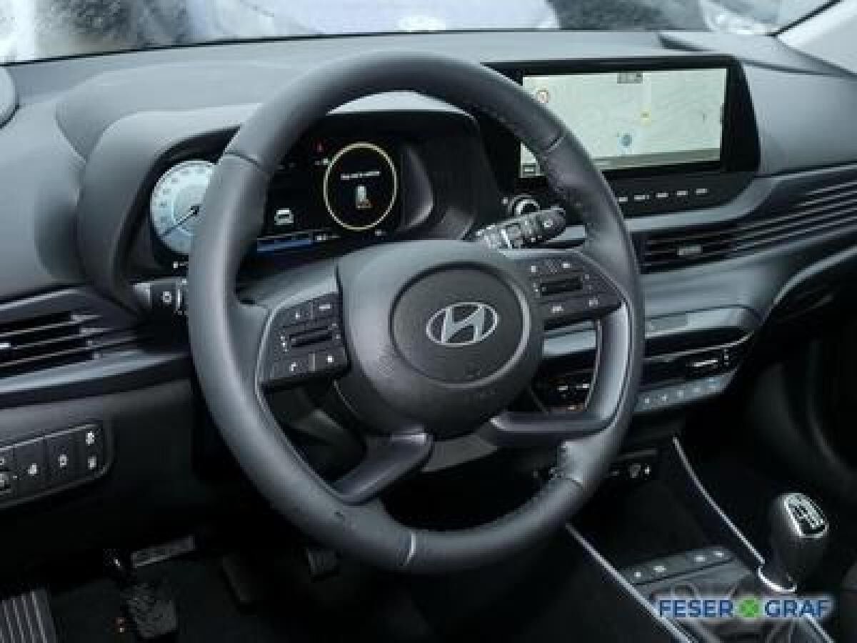 Hyundai i20 TREND NAVI CAM CARPLAY SHZ LHZ KLIMA USB