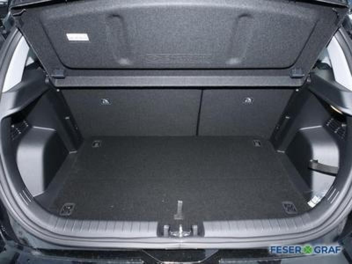 Hyundai i20 TREND NAVI CAM CARPLAY SHZ LHZ KLIMA USB