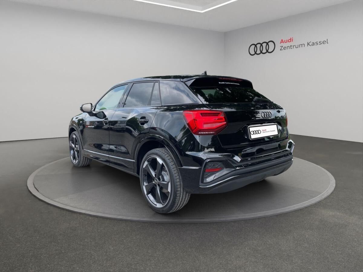 Audi Q2 S line 40 TFSI quattro Matrix Navi Kamera