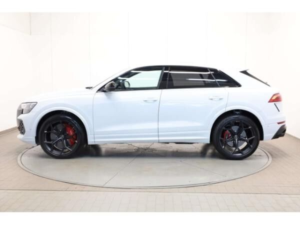 Audi RS Q8 TFSI quattro Performance UPE: 198.935,- €