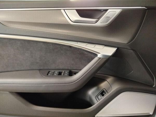 Audi RS6 Avant tiptronic Laser ACC B&O HuD Panorama