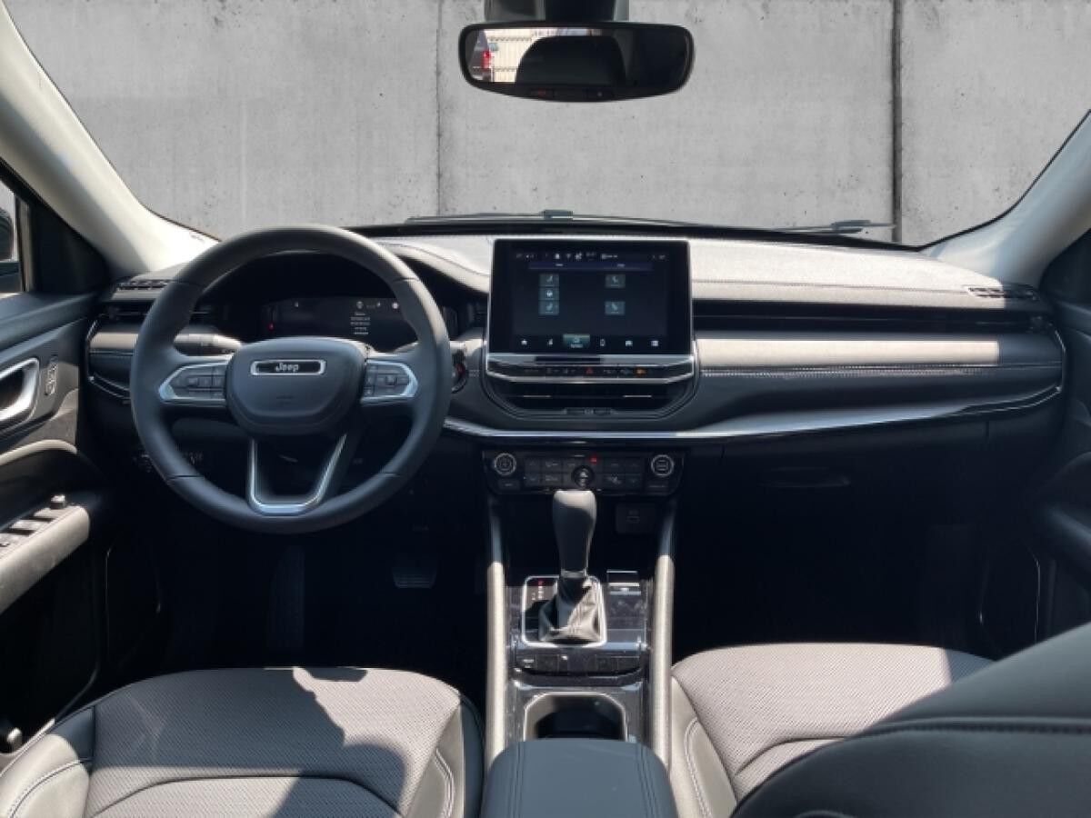 Jeep Compass Summit Hybrid ***Sofort Verfügbar*** PDC+KAMERA+CARPLAY+SHZ