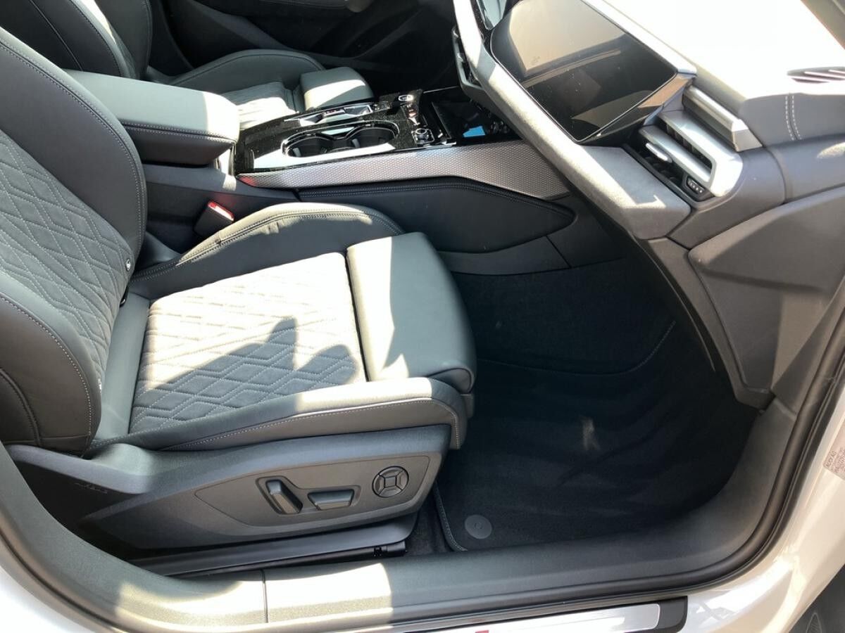 Audi A5 Limousine e-hybrid quattro || Business Aktion | 0,5% VERSTEUERUNG ||