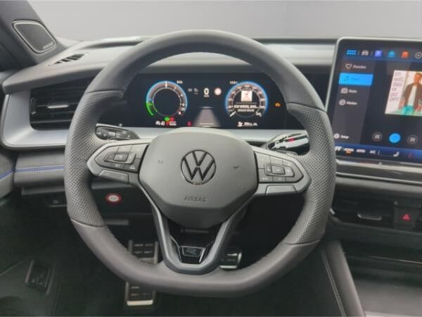 Volkswagen Tayron R-Line 1.5 TSI eHybrid DSG AHK,NAV,SHZ,IQ.LIGHT