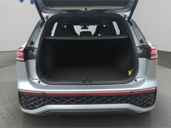 Volkswagen Tayron R-Line 1.5 TSI eHybrid DSG AHK,NAV,SHZ,IQ.LIGHT