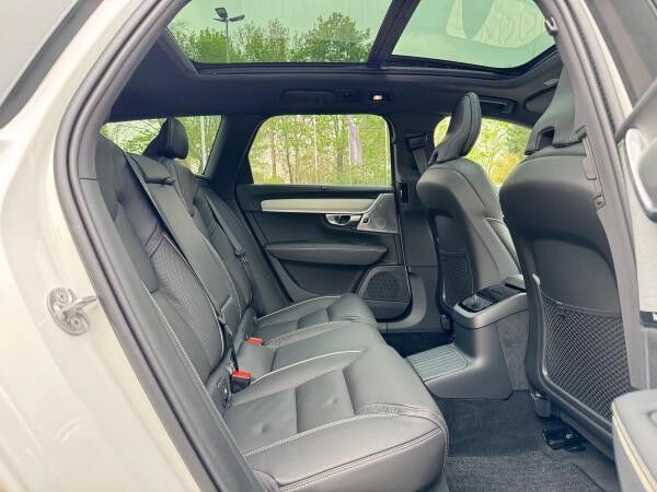 Volvo V90 T8 AWD ULTRA DARK - 20" HEICO SPORTIV - Sofort lieferbar