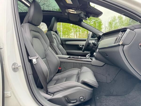 Volvo V90 T8 AWD ULTRA DARK - 20" HEICO SPORTIV - Sofort lieferbar