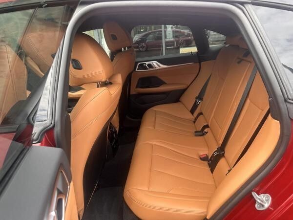 BMW i4 eDrive40 M Sport //HeadUp Adapt. LED FACELIFT