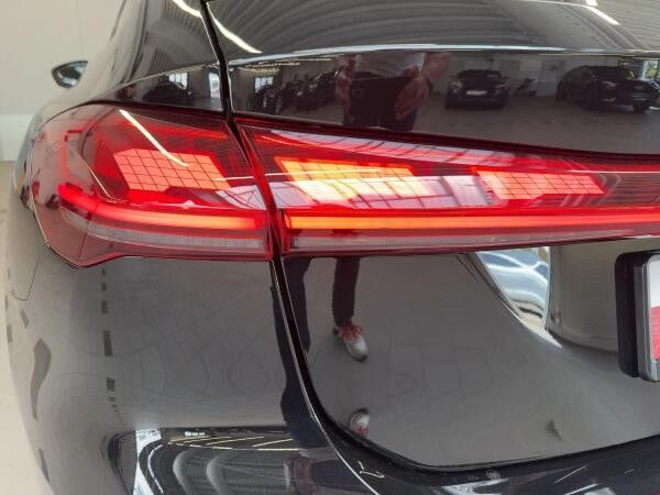 Audi A5 Avant e-hybrid quattro Pano B&O Head-Up Matrix