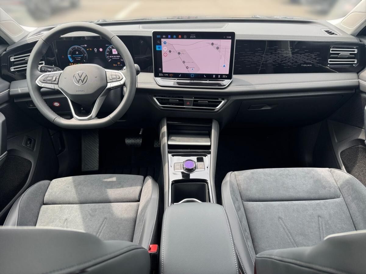 Volkswagen Tiguan Elegance 2.0 TDI DSG *AHK*19"*WKR*Navi* !! sofort verfügbar !!