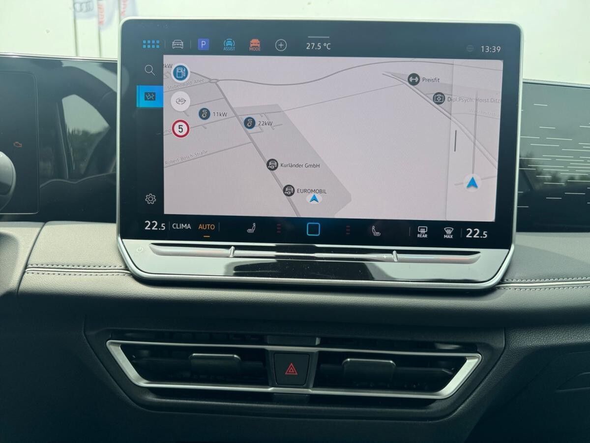 Volkswagen Tiguan Elegance 2.0 TDI DSG *AHK*19"*WKR*Navi* !! sofort verfügbar !!