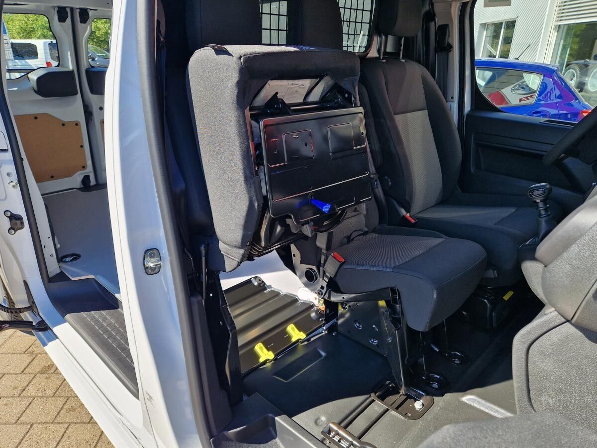 Toyota Proace Meister L1 144 PS 💥 Lagerwagen 💥 Bis zu 15 Jahre Garantie!