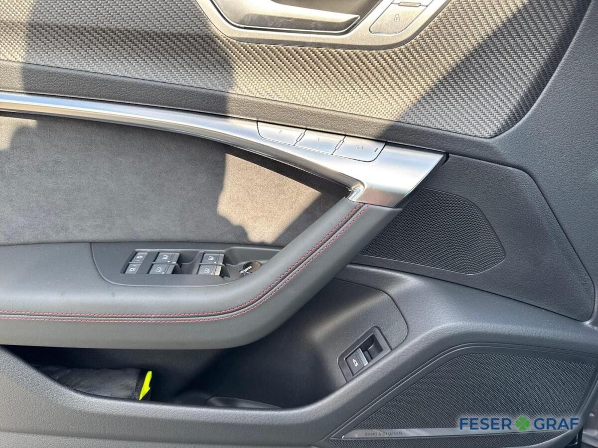 Audi RS7 Sportback Pano STHZ HUD Keramik Matrix BLACK