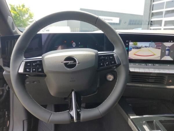 Opel Astra Electric GS Wärmepumpe PDC 360Grad SHZ Lenkradhz Navi