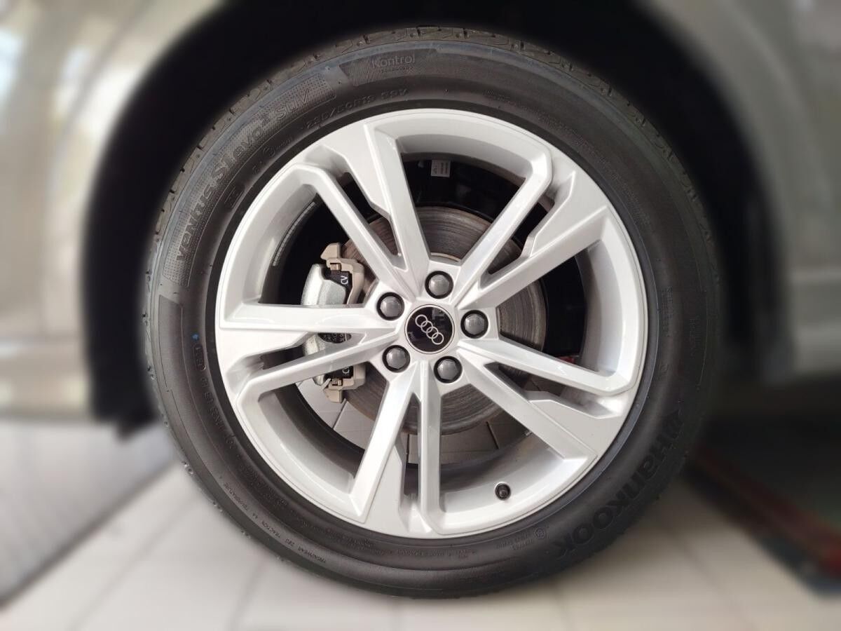 Audi Q3 35 TFSI S tronic S line LED ACC DAB