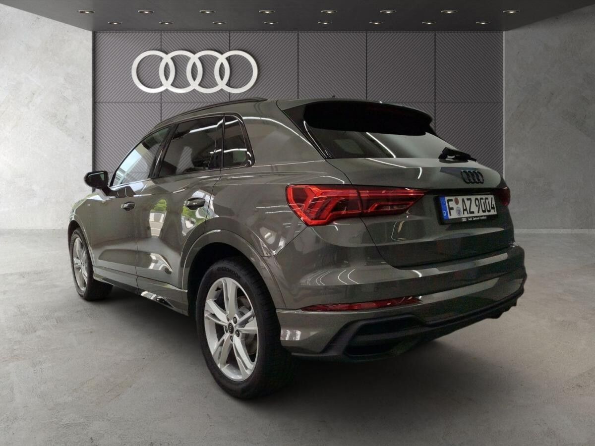 Audi Q3 35 TFSI S tronic S line LED ACC DAB