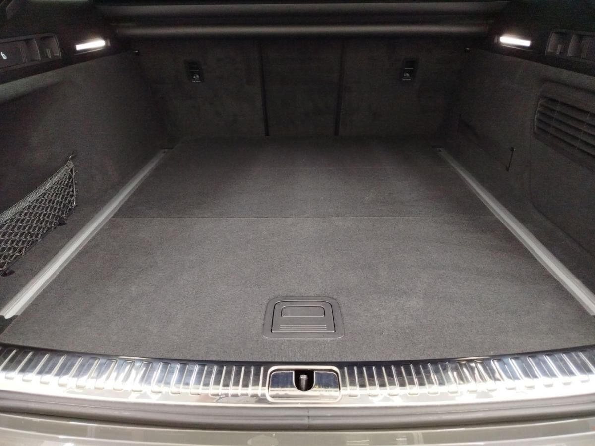 Audi A6 Avant 40 TDI S tronic S line MatrixLED 360° AHK