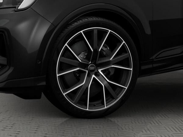 Audi Q7 SUV S line 55 TFSIe qu HD Matrix B&O HuD 360°