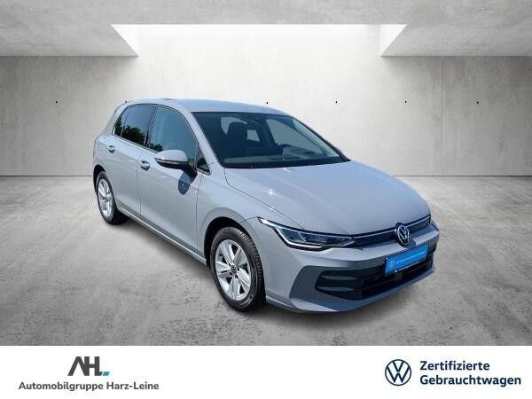 Volkswagen Golf VIII 1.5 TSI Life LED HuD ACC RFK PDC App-Connect