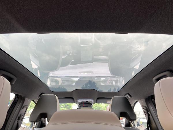 Renault Espace Iconic Full Hybrid E-Tech 200 Renault Espace Iconic Full Hybrid E-Tech 200