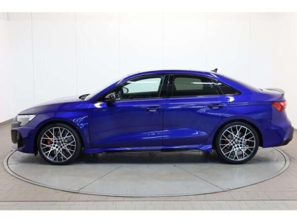 Audi RS3 Limousine TFSI quattro
