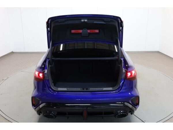 Audi RS3 Limousine TFSI quattro