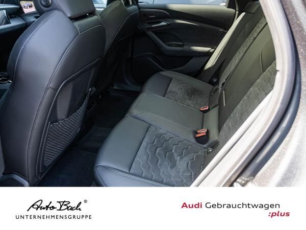 Audi A6 e-tron e-tron S line edition one LED HuD Panorama B&O virtual ACC AHK