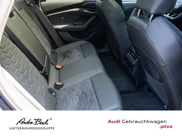 Audi A6 e-tron e-tron S line edition one LED HuD Panorama B&O virtual ACC AHK