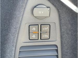 Volkswagen Touareg R-Line V6 3.0 TDI Tiptronic 4M DYNAUDIO