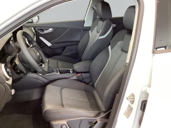 Audi Q2 advanced 30TFSI LED AHK El. Heckklappe Apple CarPlay