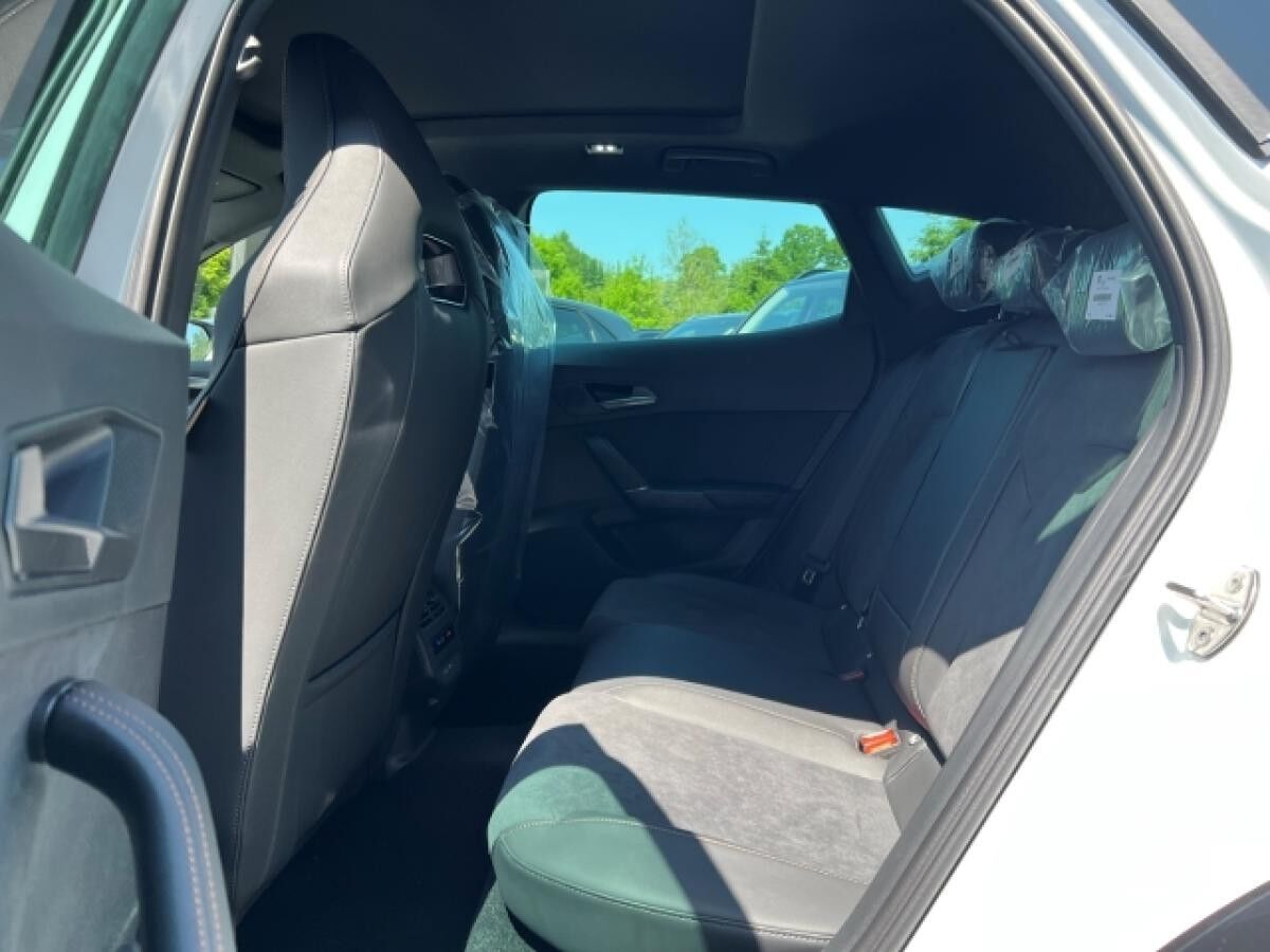 Cupra Formentor VZ 2.0 TSI 4Drive Sennheiser,AHK,Pano