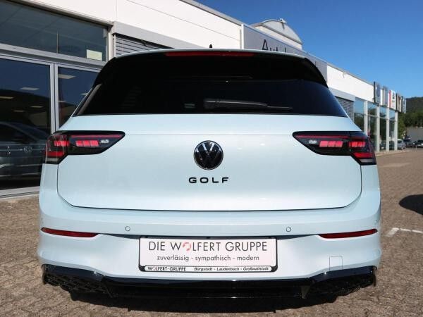 Volkswagen Golf R-Line 2,0 TDI SCR (150 PS) DSG *AHK*HARMAN KARDON*PANORAMA*BLACKSTYLE*WINTERRÄDER*