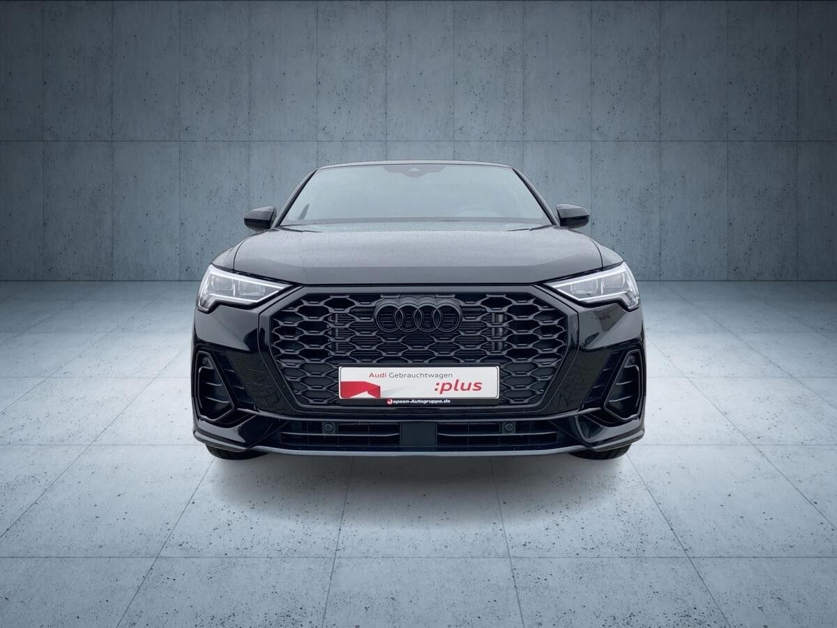 Audi Q3 Sportback S line 35 TDI S tronic AHK LED ACC