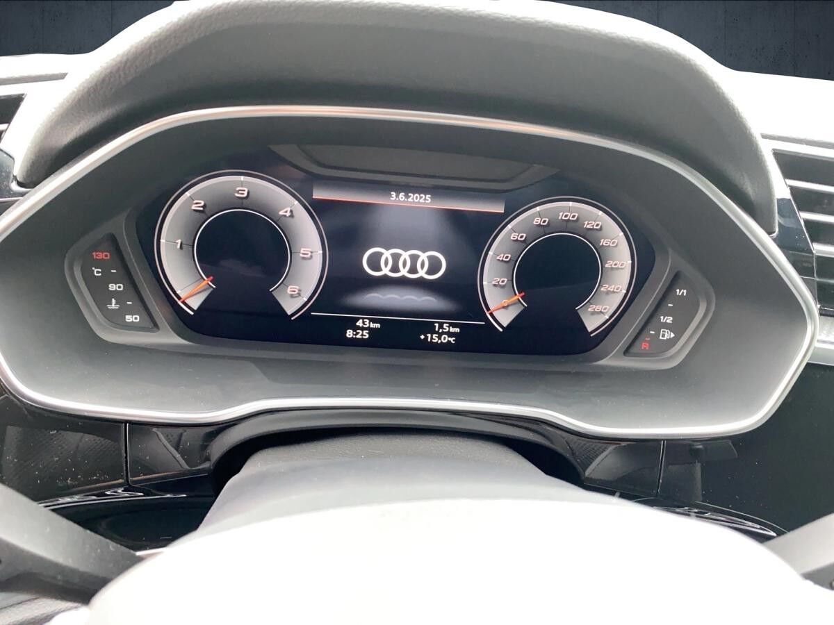 Audi Q3 Sportback S line 35 TDI S tronic AHK LED ACC