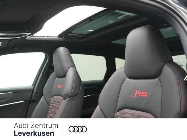 Audi RS6 Avant performance 463(630) kW(PS) tiptronic ab mtl. € 1.899,-¹ 🏳️ Vier Unikate. Ein Statement. 🏴