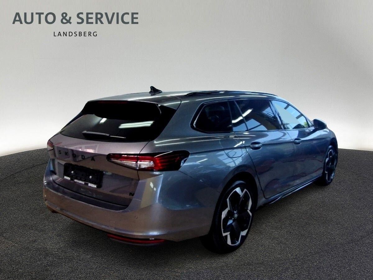 Skoda Superb Combi Sportline 1,5 TSI iV 6-Gang-DSG