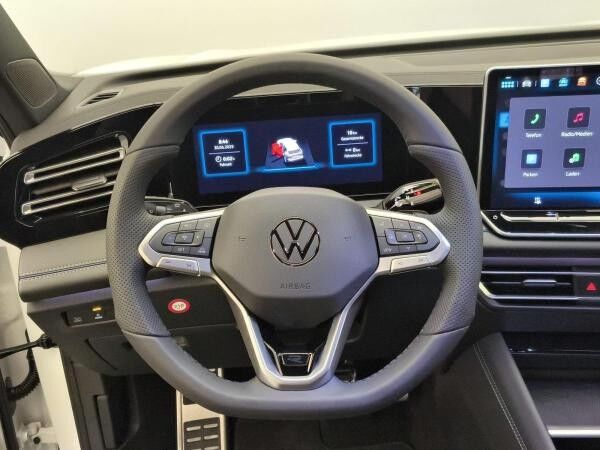 Volkswagen Tiguan R-Line 1.5 l eHybrid / AHK