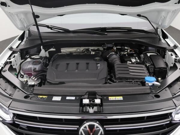 Volkswagen Tiguan Allspace R-Line 2.0TDI 4M DSG / Pano, AHK