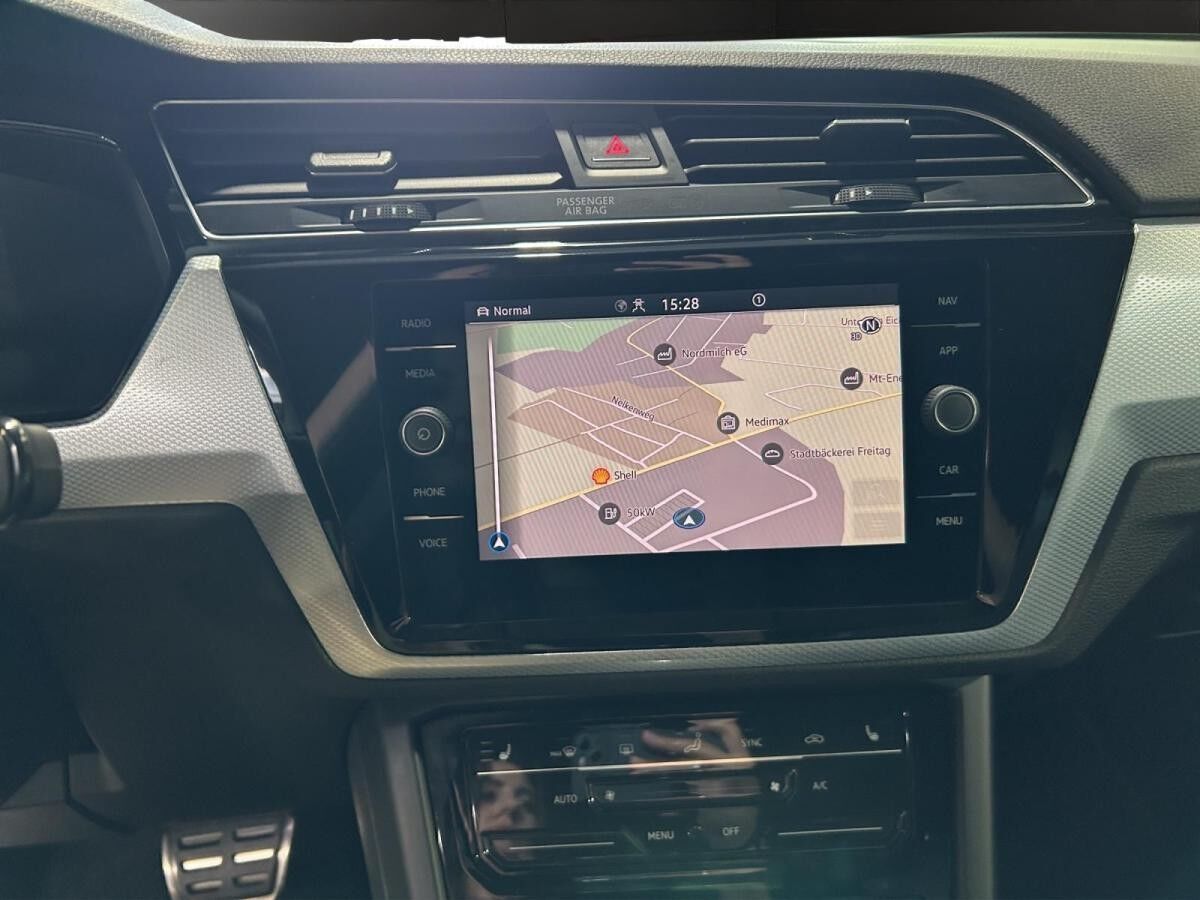 Volkswagen Touran 2.0TDI*GOAL*DSG*AHK*ACC*IQ LIGHT*CAM*LED* Volkswagen Touran 2.0TDI*GOAL*DSG*AHK*ACC*IQ LIGHT*CAM*LED*